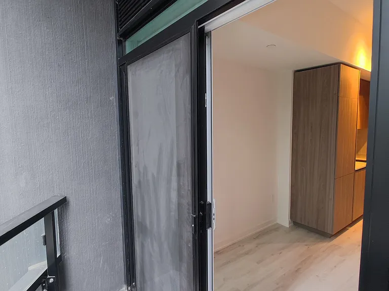110 Broadway Ave #402S — Photo 33