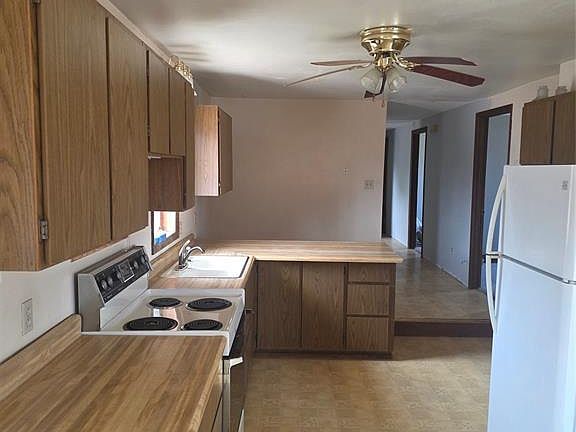 3rd image of 408 Main Street #1-3