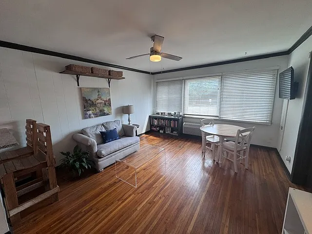 1 bed, 625 sqft, $1,600 — Photo 2