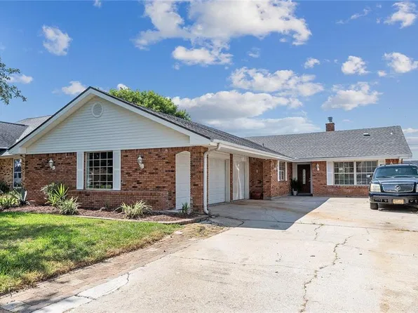 188 Moonraker Dr, Slidell, LA 70458