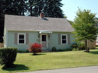 6 Pine St, Greenfield, MA 01301