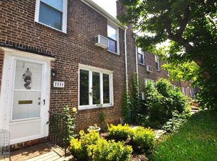 3986 44th St, Long Island City, NY 11104