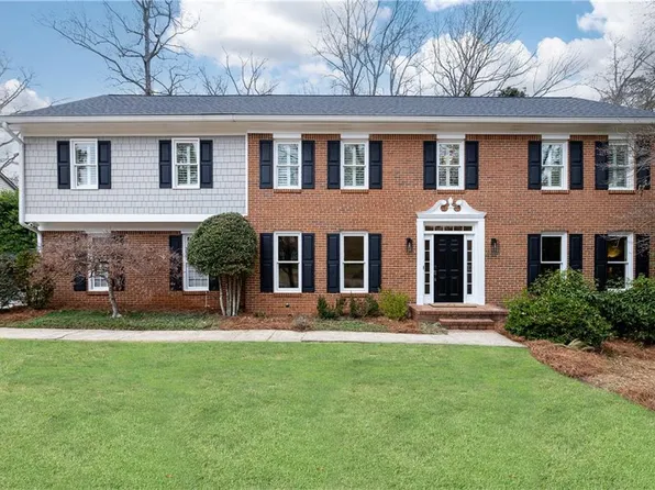 3079 Gant Quarters Cir, Marietta, GA 30068