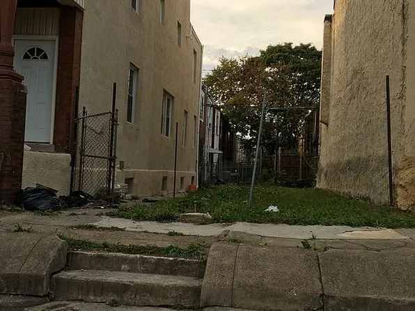 609 Locust Ave, Philadelphia, PA 19144
