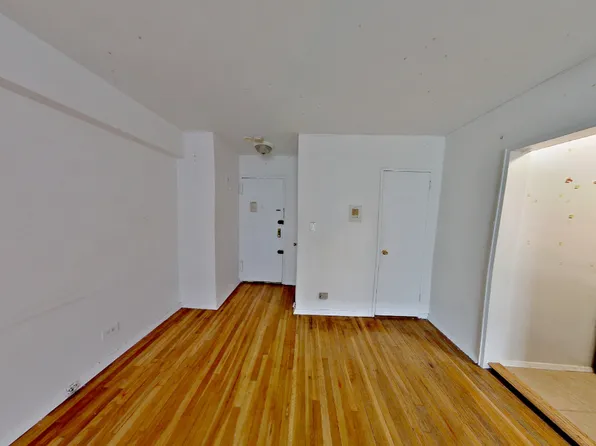 340 East 58th Street 2B image 4 of 4