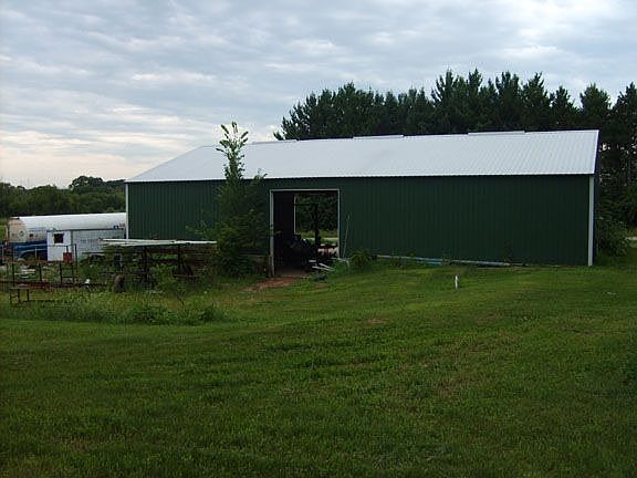 3rd image of 110 Industrial Ln