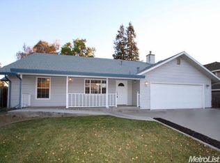 1032 Jordanolo Dr, Ripon, CA 95366