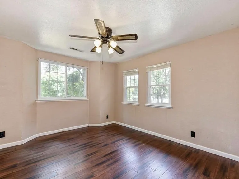 12341 Torrey Pines Dr — Photo 24