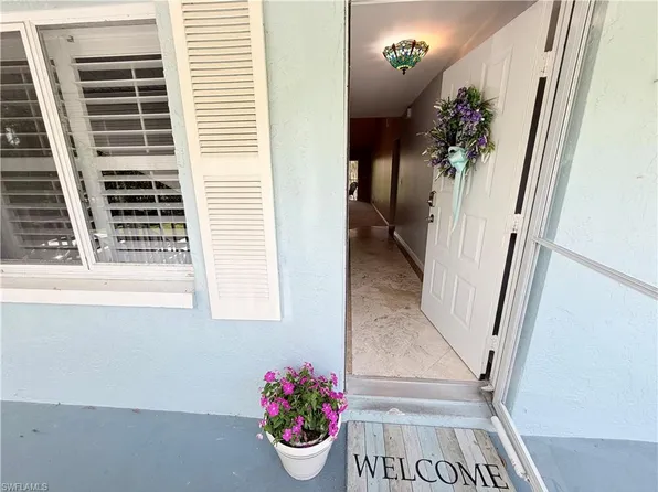 5685 Whitaker RD #202, NAPLES, FL 34112