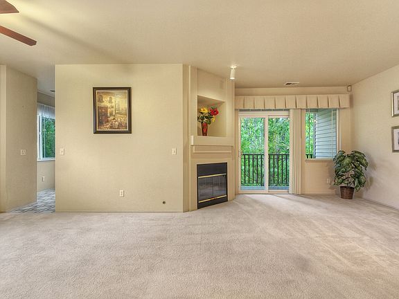 4th image of 4445 248th Ln SE #4445