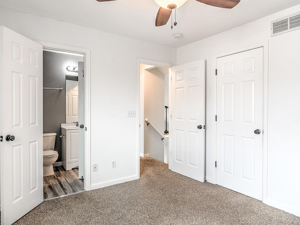 1st image of 21482 E 47th Ave