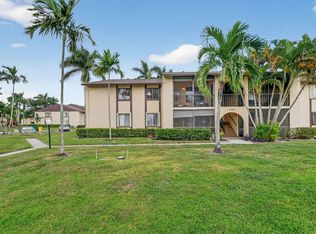 426 Pine Glen Ln APT C-2, Greenacres, FL 33463