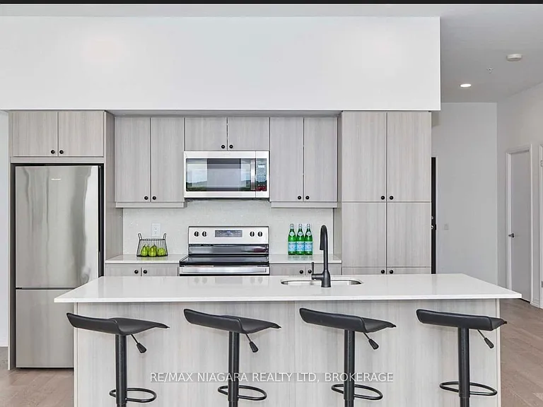 7711 Green Vista Gate #SUB_PENTHOUSE-914 — Photo 5