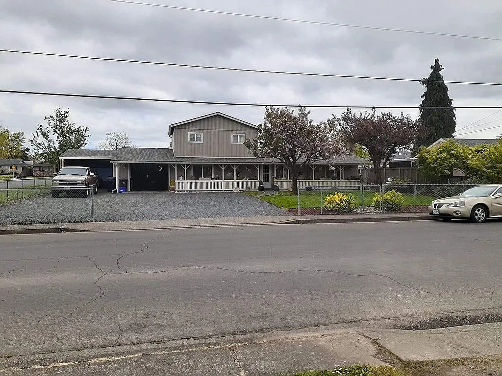 505 38th St photo 1