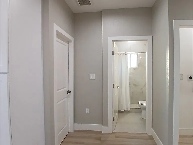 1133 N Earl Pl #B — Photo 12