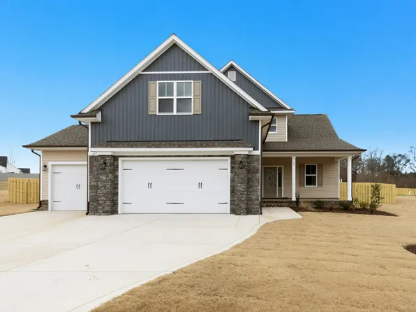 51 Blackberry Ln, Benson, NC 27504