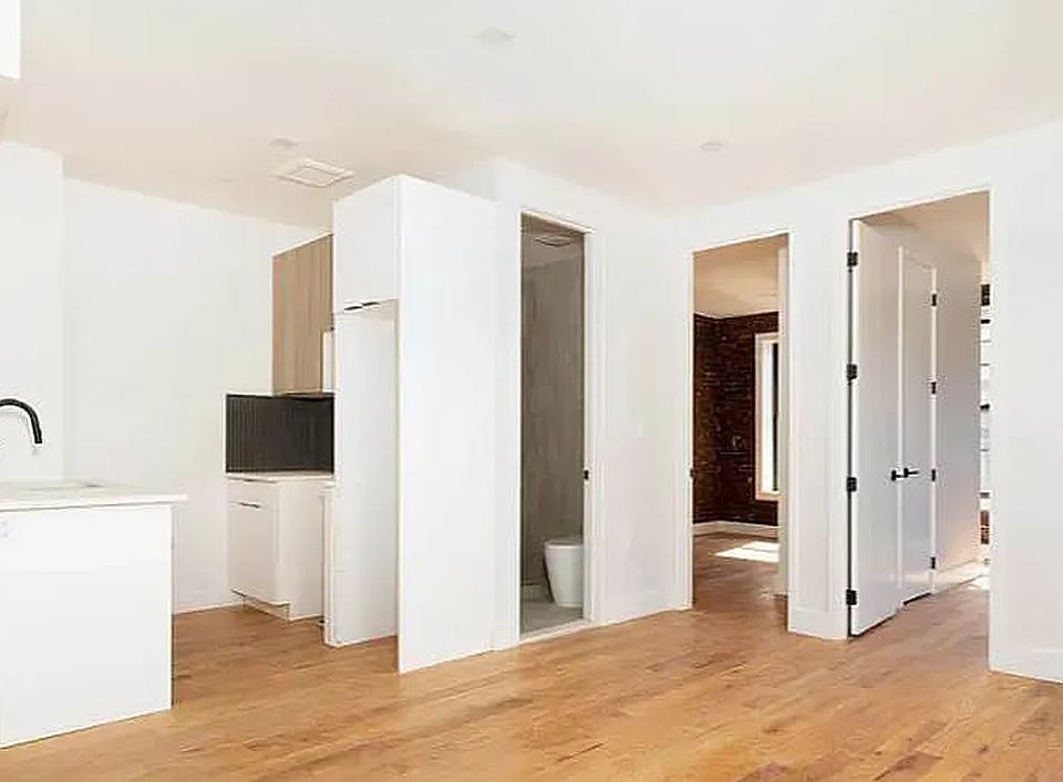 1st image of 1082 Nostrand Ave #1R