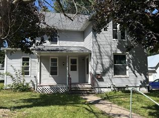 208 S Clark St, Maquoketa, IA 52060