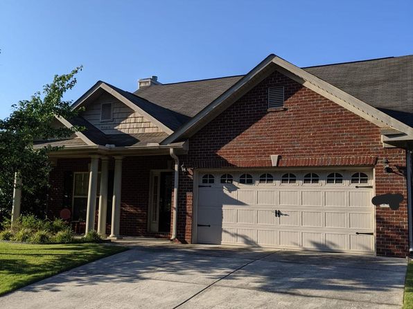 104 Chelsea Park