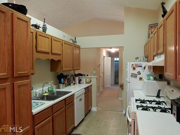 2nd image of 7010 Woodfield Way