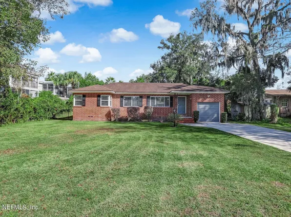 2477 ORMSBY Circle E, Jacksonville, FL 32210