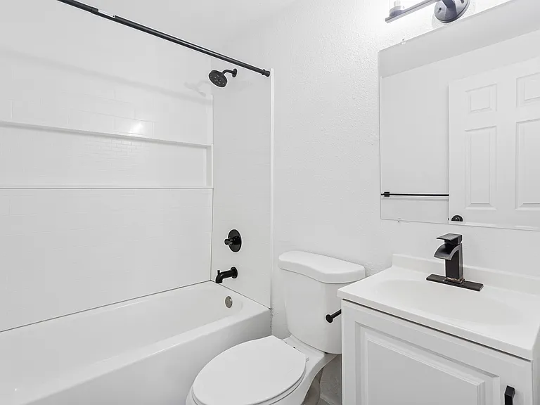 5110 Diamond Blvd SW — Photo 14