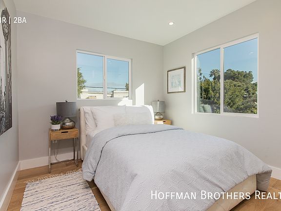 5th image of 726 Ashland Ave #1