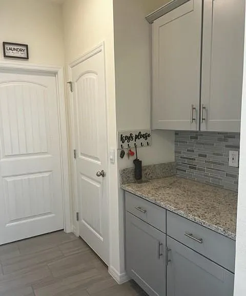 16734 Point Rock Dr — Photo 11