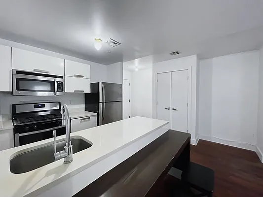 Rented by Bright Villas LLC | media 26