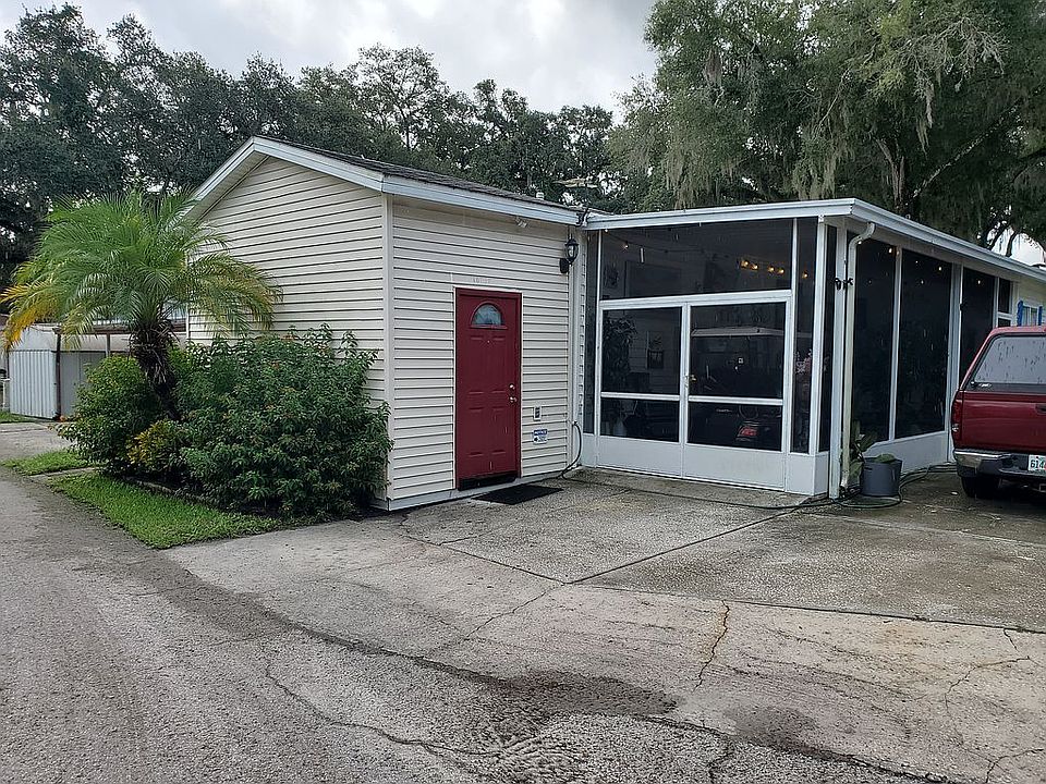 1st image of 10727 Captain Hook Cir