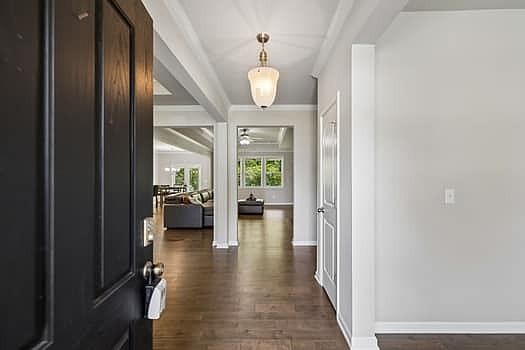4th image of 1036 Webbs Retreat Ln