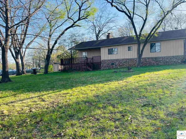 19282 James St, Warsaw, MO 65355