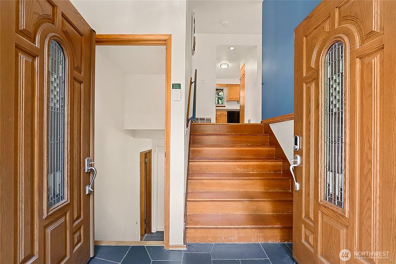 4th image of 22719 58th Avenue E