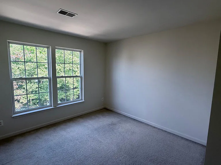 13643 Saint Johns Wood Pl — Photo 21