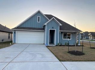 100 Fort Clark Springs Dr, Hutto, TX 78634