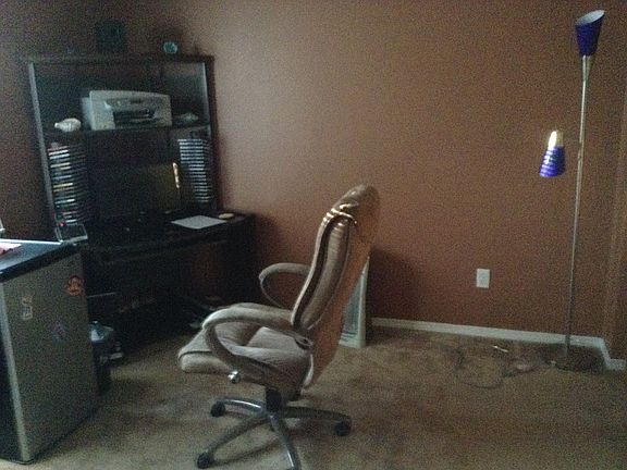 3rd image of 18320 80th Ave E