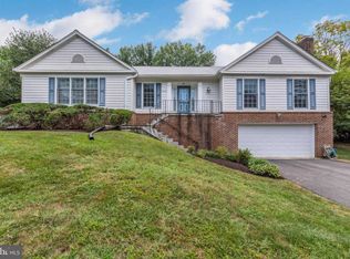 15113 Winstead Ln, Silver Spring, MD 20905