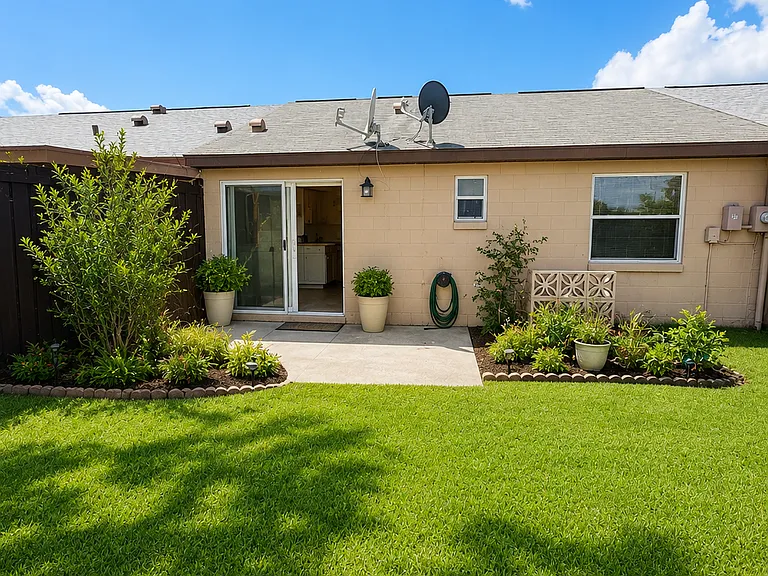 37 Las Brisas Way — Photo 11