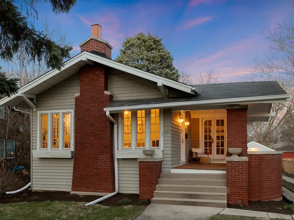 437 S Ardmore Ave, Villa Park, IL 60181