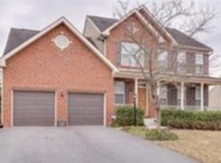 126 Augustine Ct, Kearneysville, WV 25430