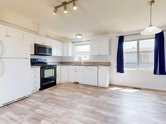 3rd image of 10615 88th St #317