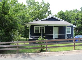 406 Lindsey St, Chapel Hill, NC 27516