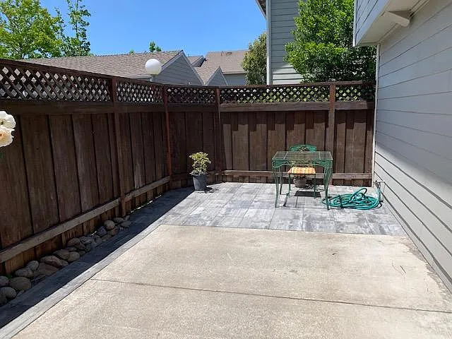 367 Catamaran St — Photo 19