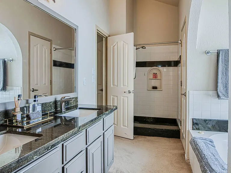 605 Rosinante Rd — Photo 12