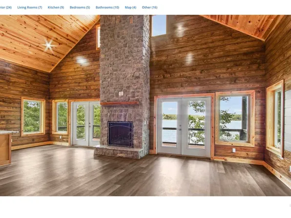 888 Spring Lake Rd, Defuniak Springs, FL 32433