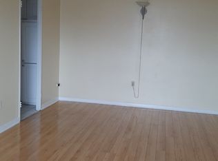 3533 Derry Rd E UNIT 207, Mississauga, ON L4T1B1