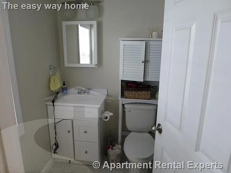 60 William St #1 — Photo 5
