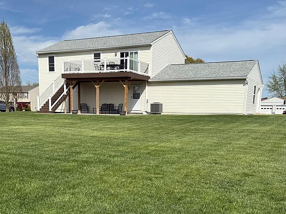 5th image of 15305 Cobble Dr