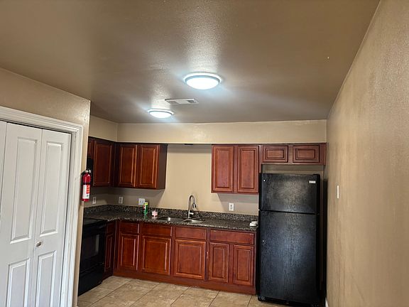 2nd image of 44154 Simpson Pl