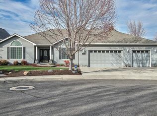 340 Meadow Lark Way, Central Pt, OR 97502